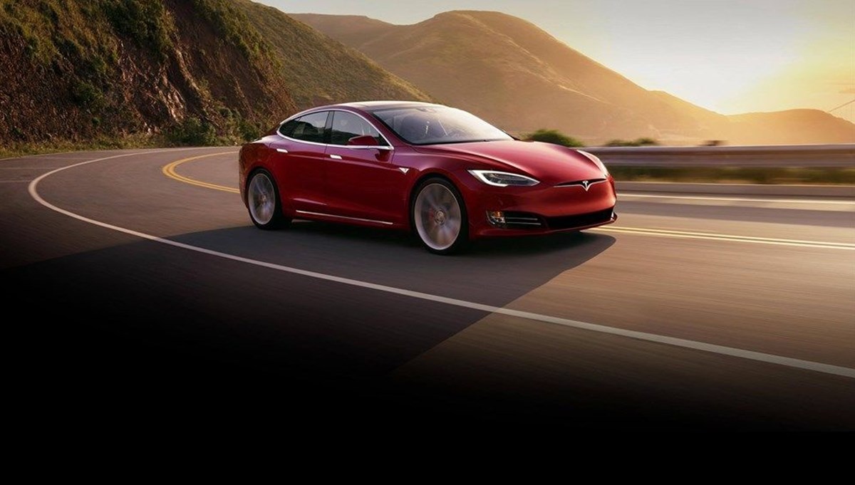 Tesla’nın yükselişi ABD’yi elektrikli araca itiyor