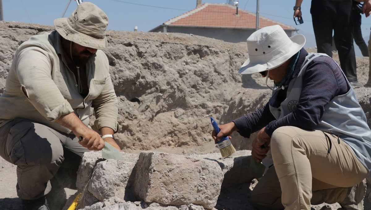 İç Anadolu'nun en büyük mozaik kazı çalışmasında, yeni mozaiklere rastlandı