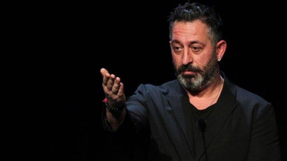 Cem Yılmaz'ın yeni gösterisinin ilk biletleri tükendi - 1