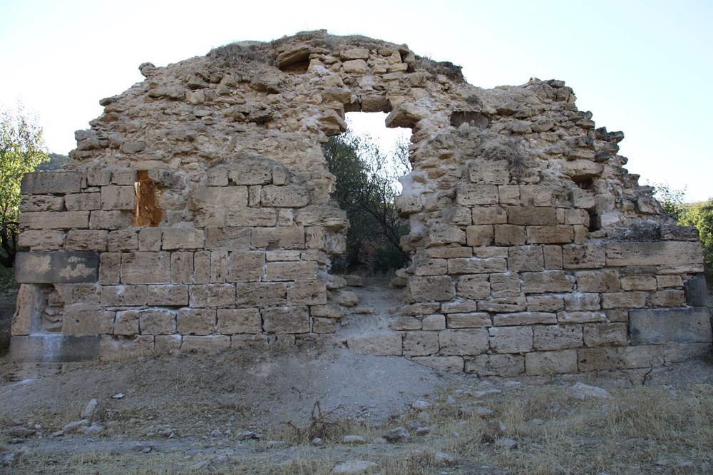 Ekinözü Manastırı (Kağtsrahayeats) restore edilmeyi bekliyor - 5