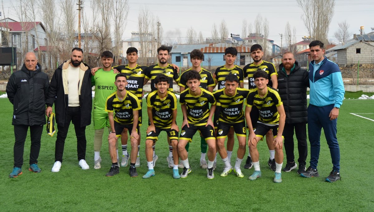 Rakip takım sahaya çıkmayınca Yeşil Vartospor hükmen galip geldi