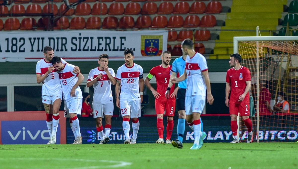 Milliler hazırlık maçında Azerbaycan'ı 2-1 yendi