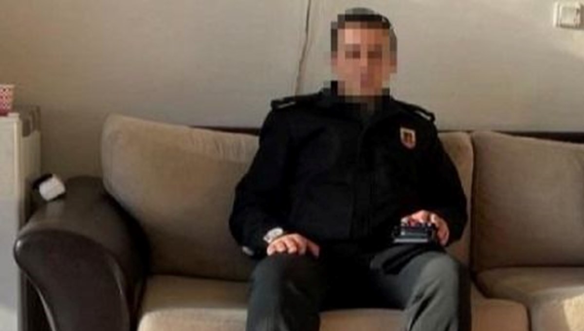 Kaymakamın makam aracına güvenlik kontrolü yaptıran teğmen görevden alındı Kaymakamın makam aracına güvenlik kontrolü yaptıran teğmen görevden alındı