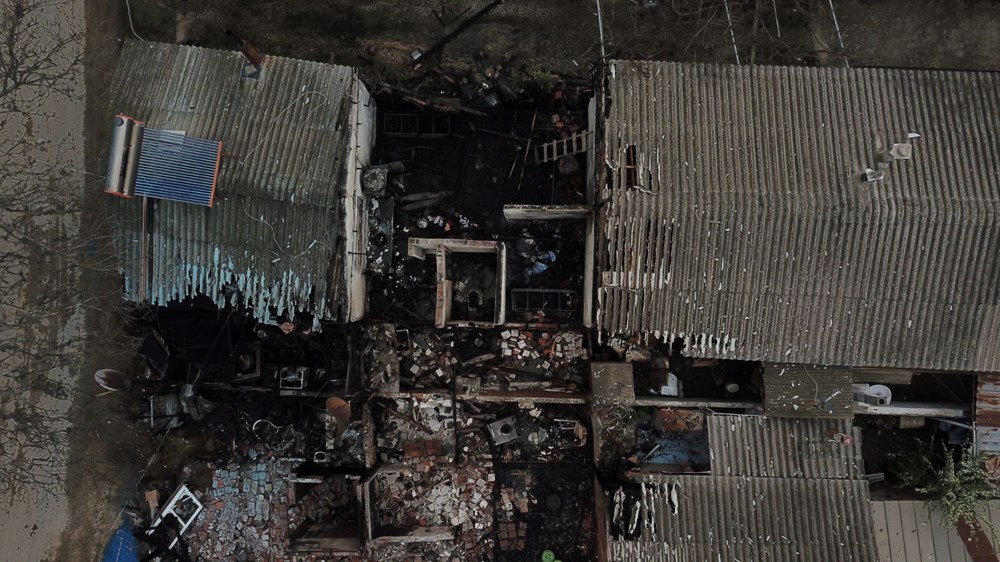 Havadan Görüntüler: Yangının Kül Ettiği 18 Evle Yüzleşme 73