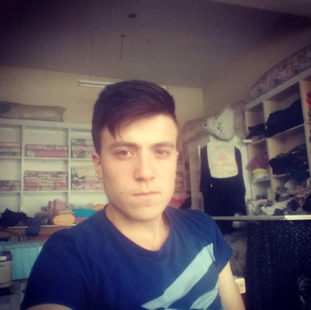 Türkiye şehitlerine ağlıyor: Acı haberler ailelere ulaştı - 10