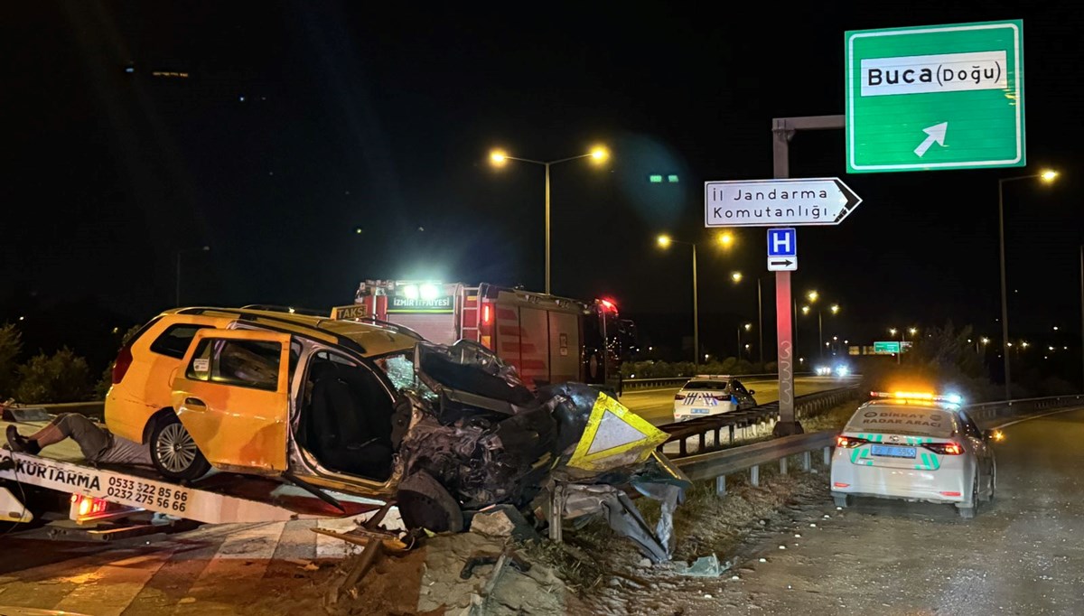 İzmir'de feci kaza | Taksi bariyere çarptı: 1 kişi öldü, 5 kişi yaralandı İzmir'de feci kaza | Taksi bariyere çarptı: 1 kişi öldü, 5 kişi yaralandı