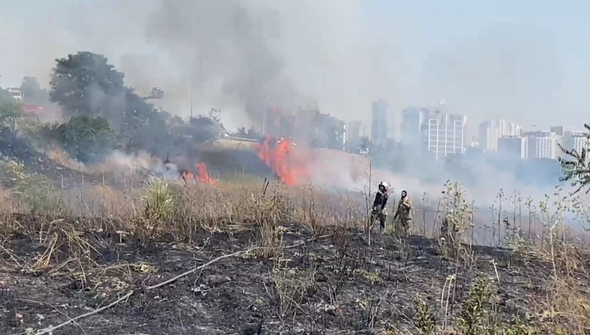İstanbul'da TEM'i kapatan yangın: Ankara yönünde trafik durdu