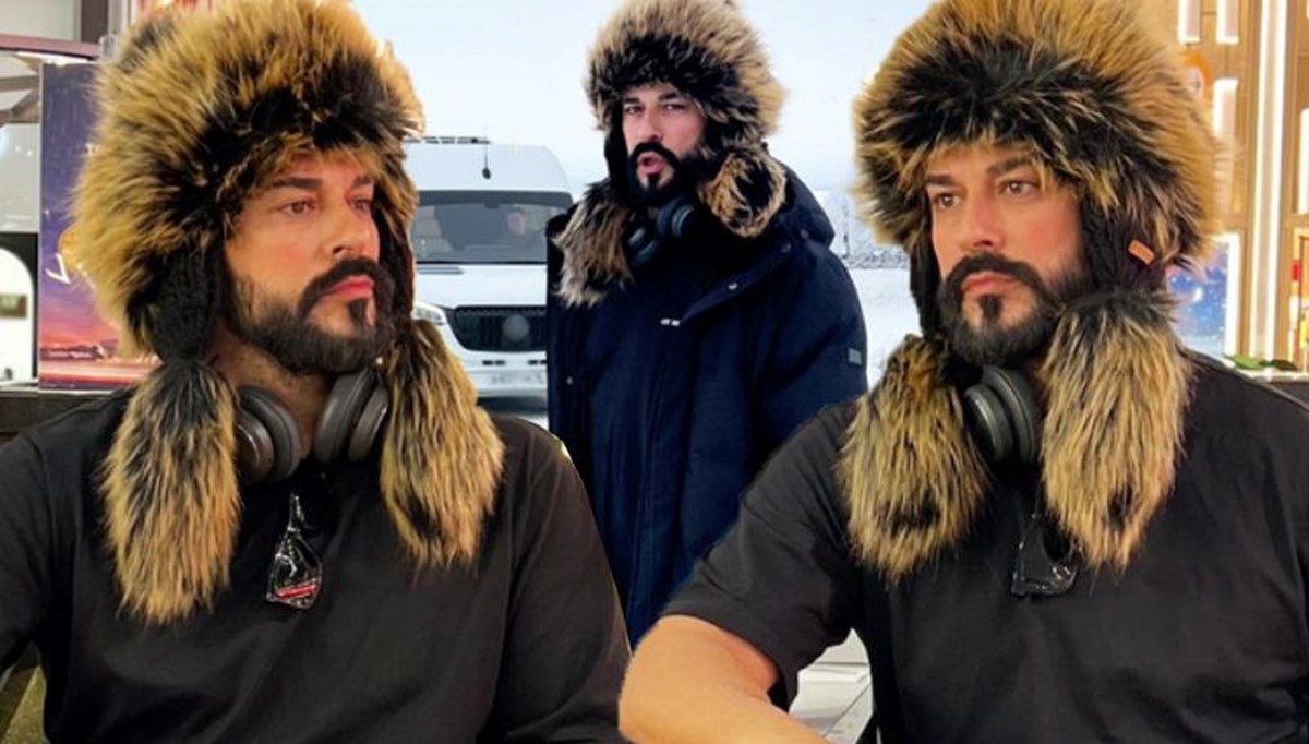 Burak Özçivit Moskova'da: Kürklü şapkası dikkat çekti