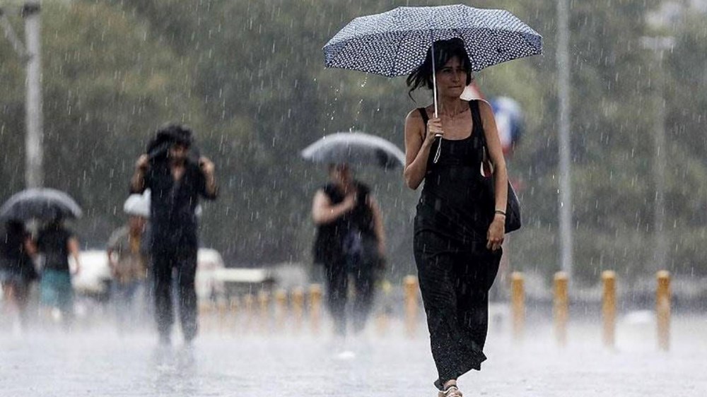 Meteoroloji bildirdi: İstanbul ve Ankara dahil 25 ile sağanak yağış geliyor - 1