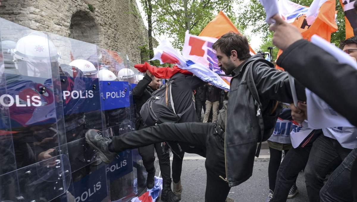 Yerlikaya: İstanbul’daki kahraman polislerimize teşekkür ediyorum Yerlikaya: İstanbul’daki kahraman polislerimize teşekkür ediyorum