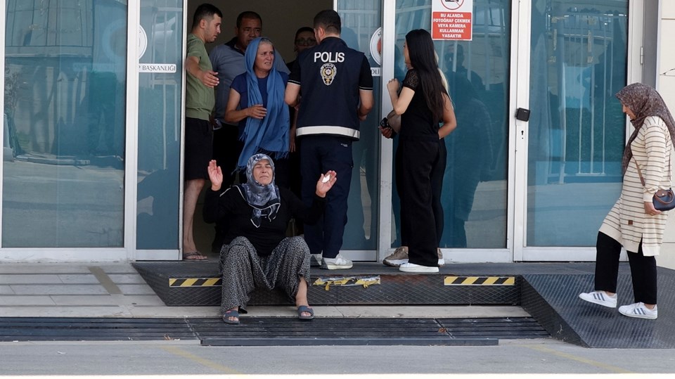 Antalya'da feci kaza: Baba ve 8 yaşındaki oğlu yaşamını yitirdi - 1