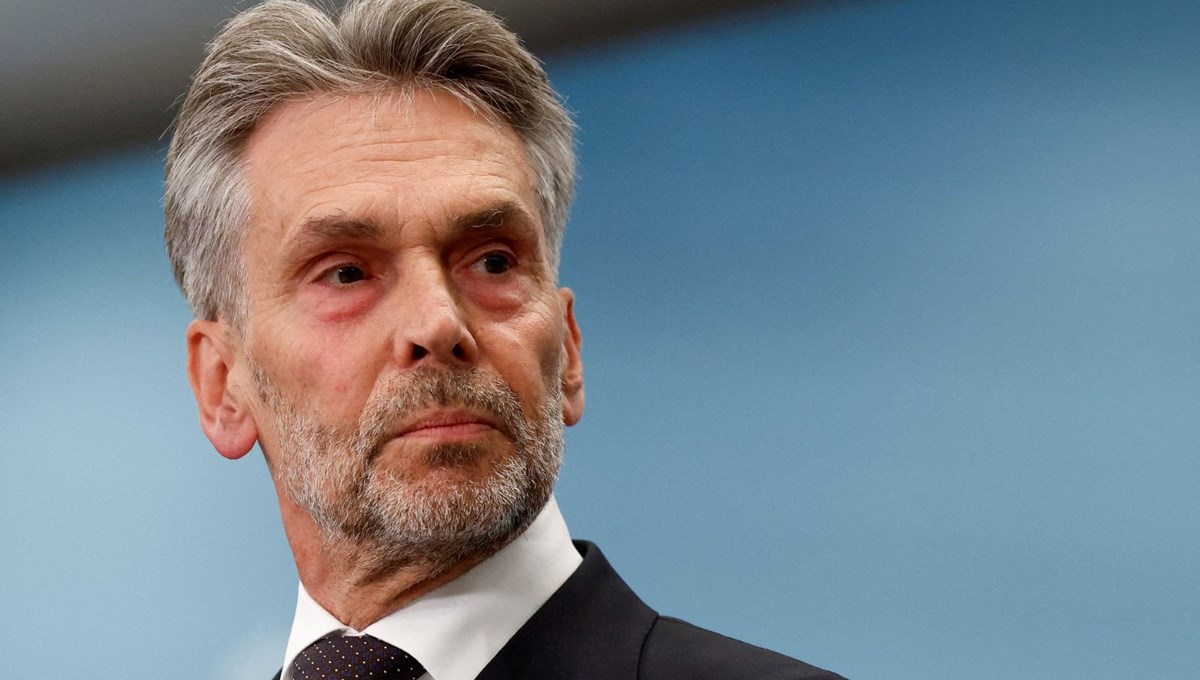 Hollanda'da hükümet krizi