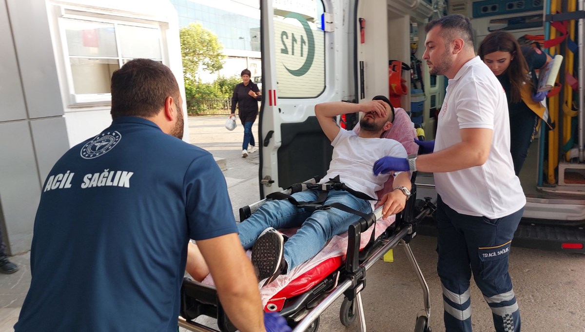 Sosyal medyadan küfürleşme tartışması yüzünden silahlı saldırıya uğradı Sosyal medyadan küfürleşme tartışması yüzünden silahlı saldırıya uğradı