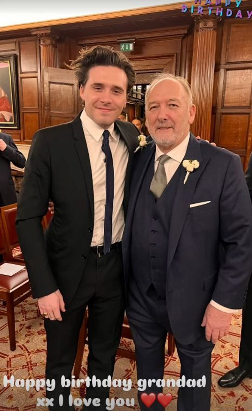 Aile içi çatışmalarla gündemden düşmeyen Brooklyn Beckham'dan yeni hamle - 1