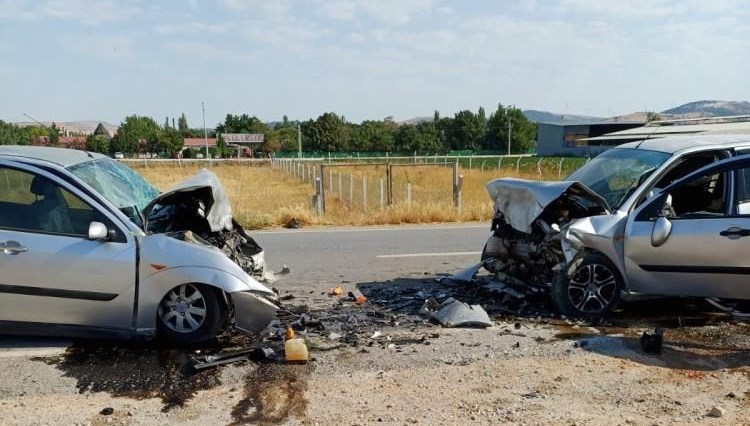 Balıkesir'de feci kaza: Bir ölü, bir yaralı