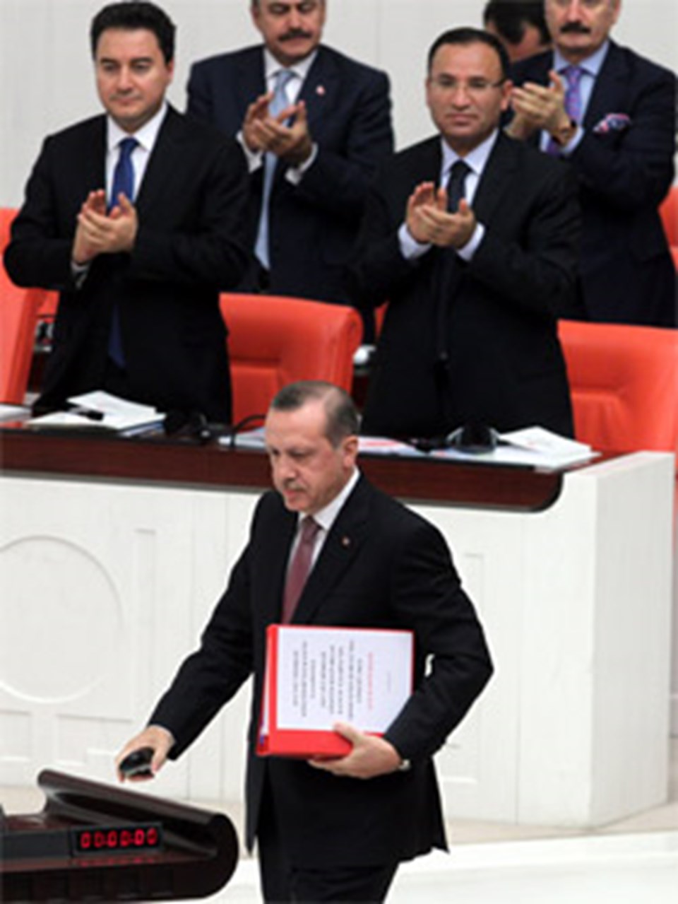 Erdoğan: Cumhuriyetle hesaplaşmıyoruz - 1