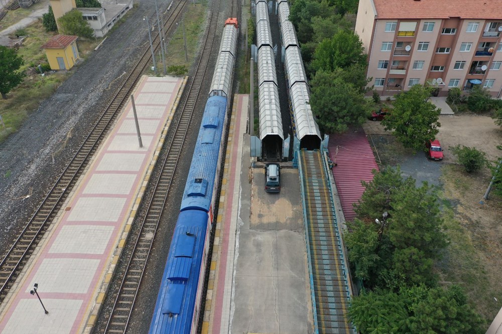 Gurbetçiler arabalı trenle dönüyor | Edirne’den Avusturya’ya 35 saatlik yolculuk - 4