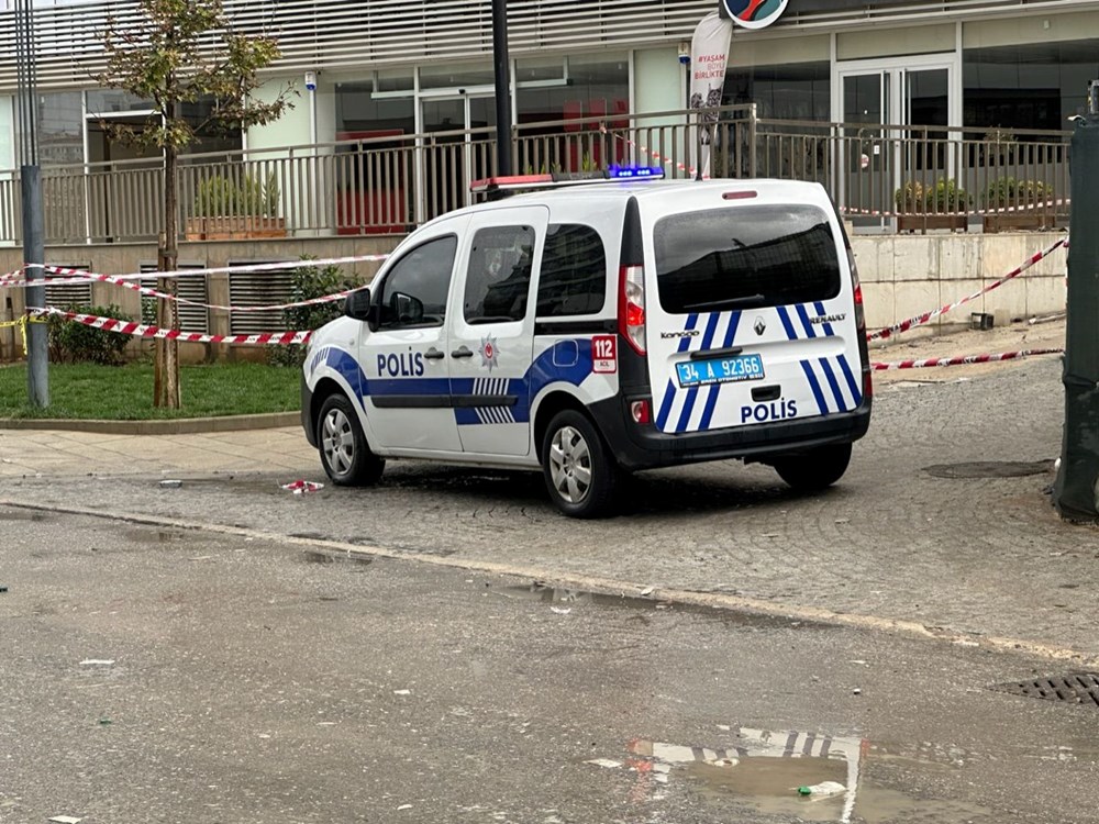 Kadıköy'deki yangında hasar gün aydınlanınca ortaya çıktı - 6