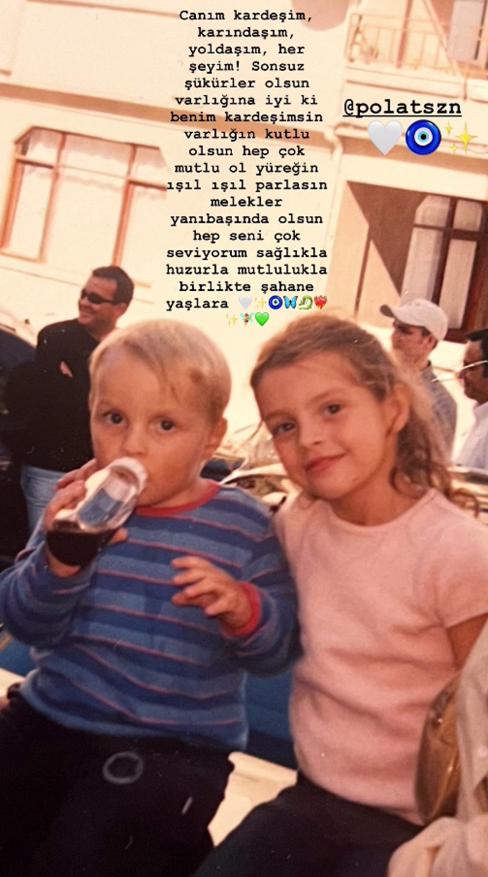 Ünlü isim geçmişe götürdü: "Oyuncu olacağını nasıl anlamadın" (Ünlülerin çocukluk ve gençlik halleri) - 108