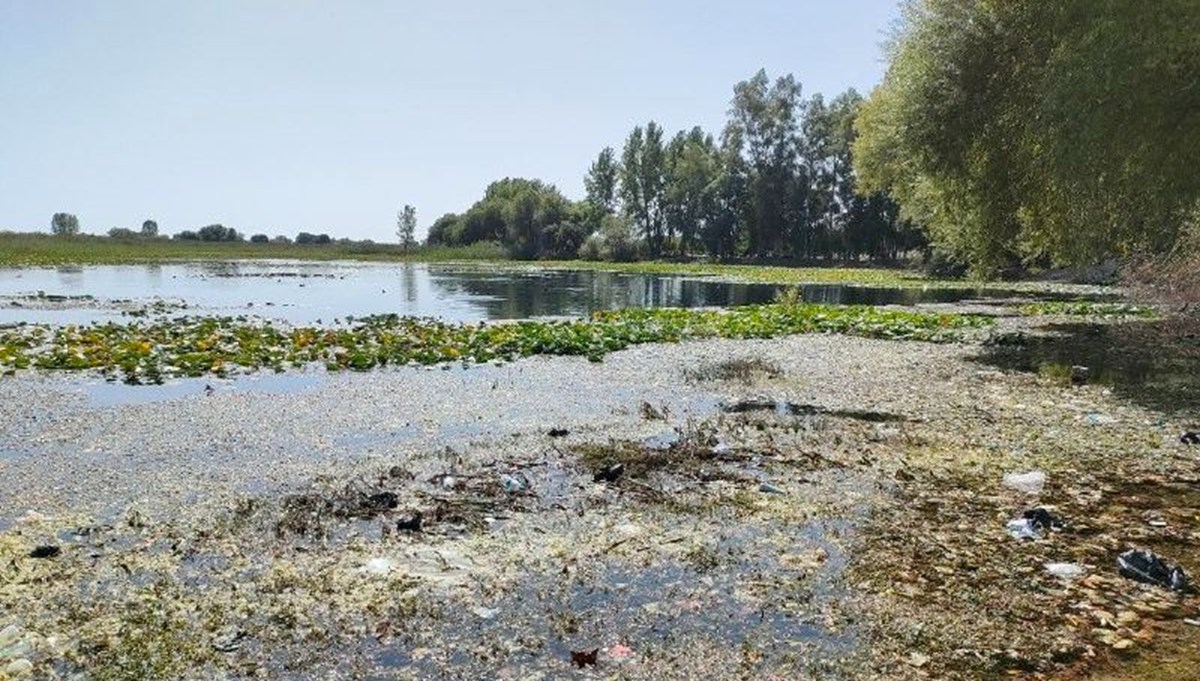Antalya’nın su kaynaklarında alarm: Saatte 14 metreküpten 6’ya düştü Antalya’nın su kaynaklarında alarm: Saatte 14 metreküpten 6’ya düştü