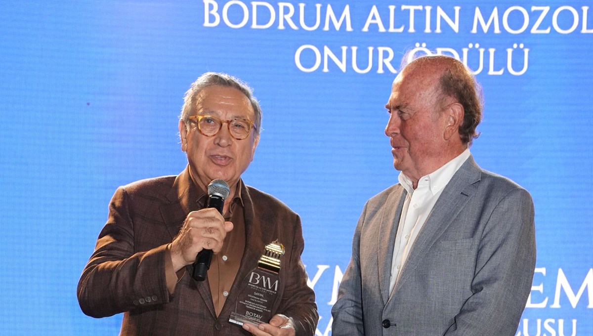 Bodrum Altın Mozole Onur Ödülü Süleymen Demir’e verildi Bodrum Altın Mozole Onur Ödülü Süleymen Demir’e verildi