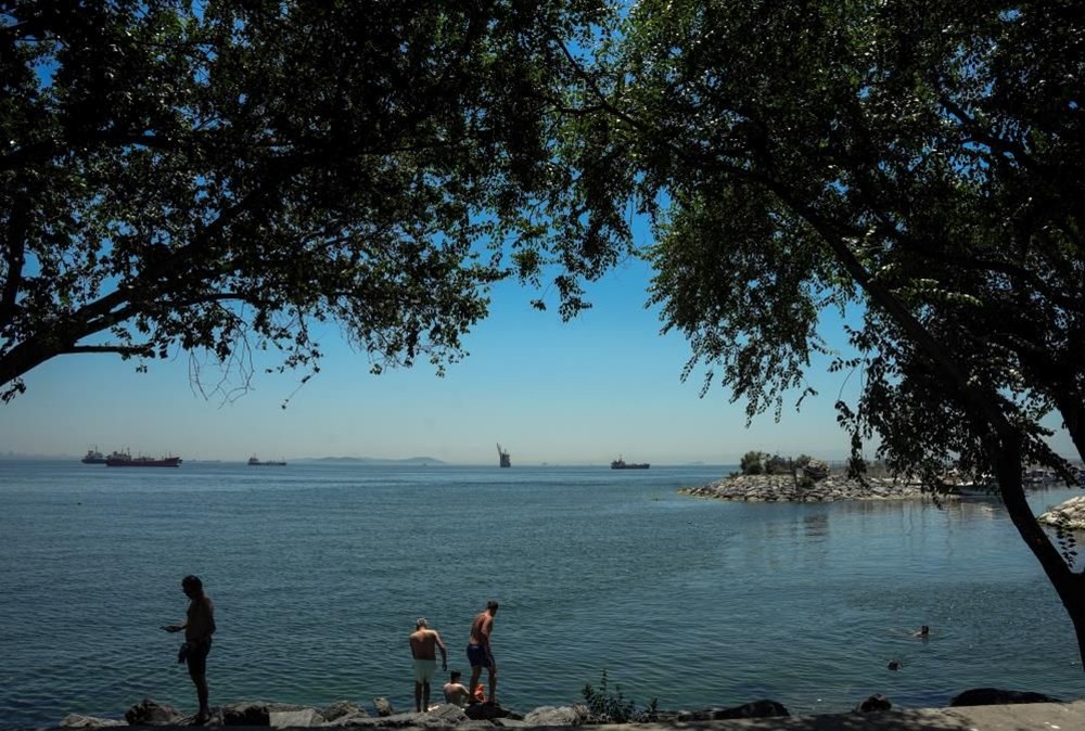 İstanbul'da gölgeye kaçış! Termometreler 39 dereceyi gördü - 2