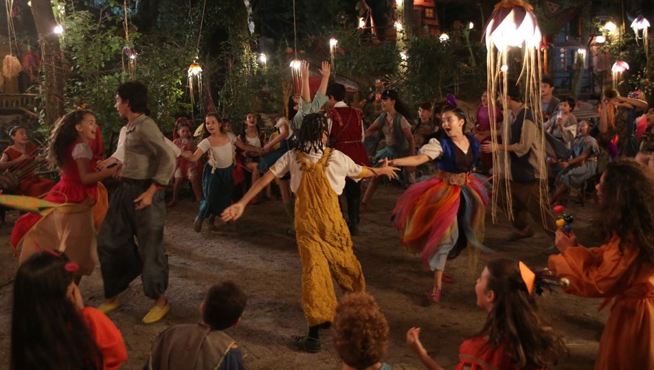 Gamonya Hayaller Ulkesi Fantastik Dunyaya Davet Ediyor Ntv