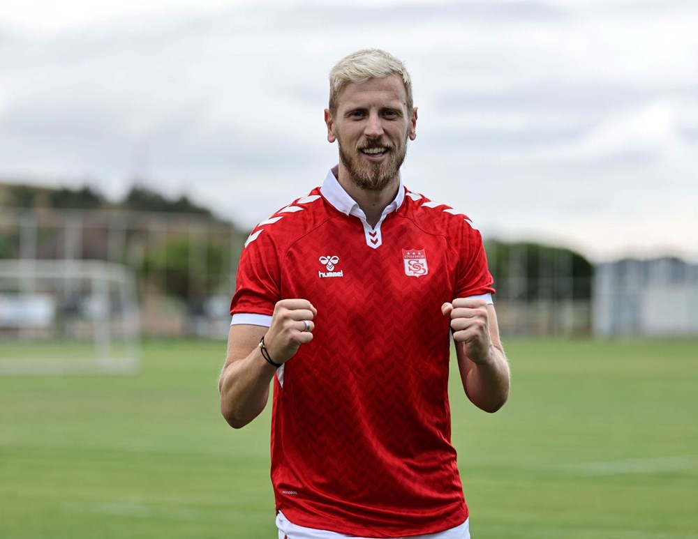 Moussa Djenepo Antalyaspor’da (2024 yaz transfer sezonu Süper Lig'de biten tüm son dakika transferleri) - 6