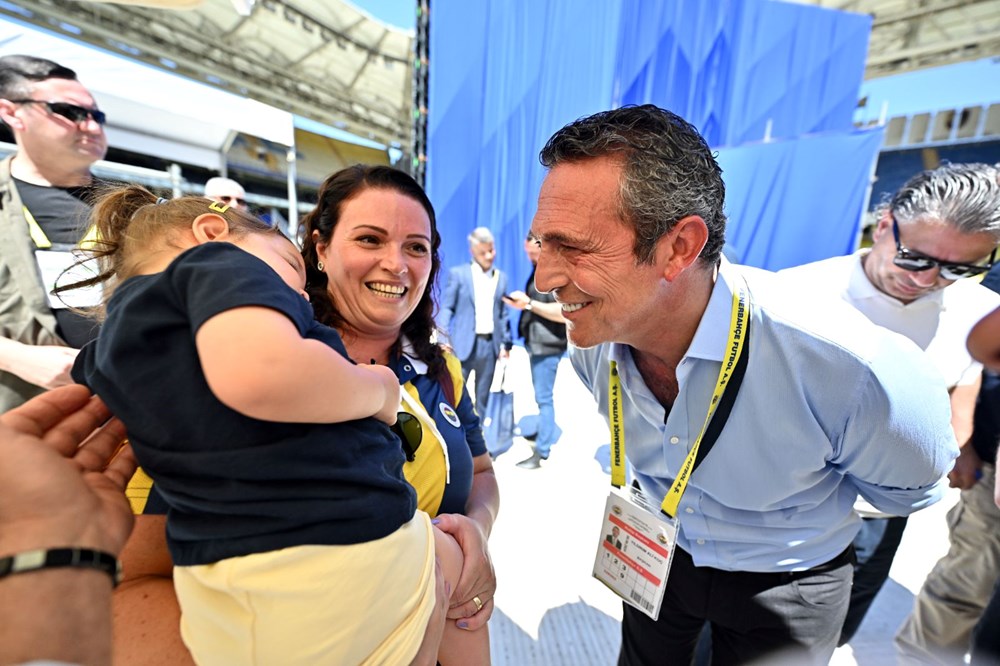 Fenerbahçe'de tarihi başkanlık seçimi | Rekor oy kullanıldı: Aziz Yıldırım mı, Ali Koç mu? - 23