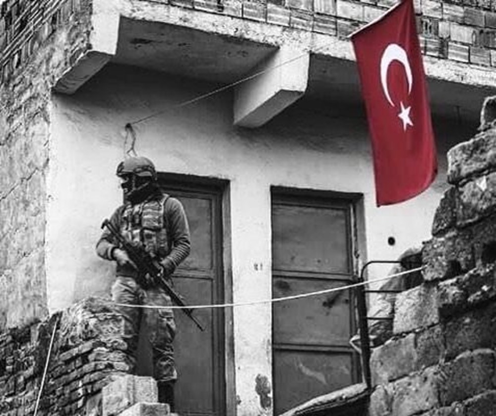 Ünlü isimlerden Bitlis paylaşımları: Milletimizin başı sağolsun - 4