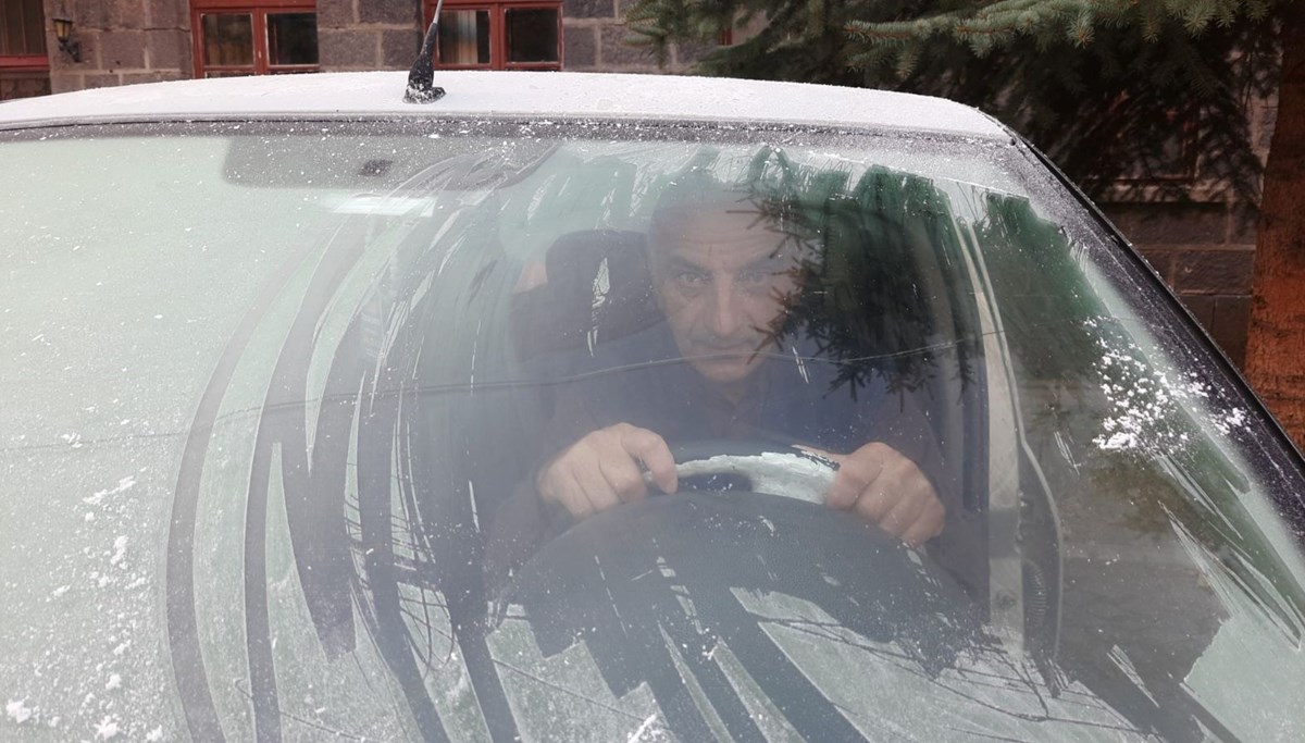Kars'ta hava sıcaklığı -5 dereceye düştü Kars'ta hava sıcaklığı -5 dereceye düştü