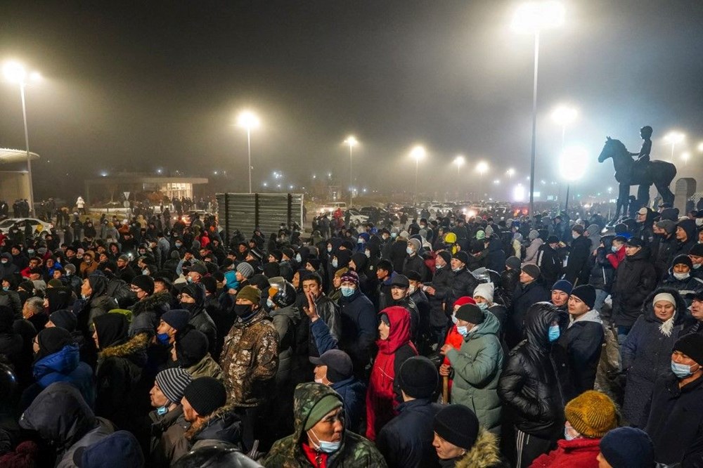 Kazakistan'da protestolar sürerken Nazarbayev'in kızının İngiltere'ye kaçırdığı servet gündem oldu: Malikane ve özel jet satın aldı - 14