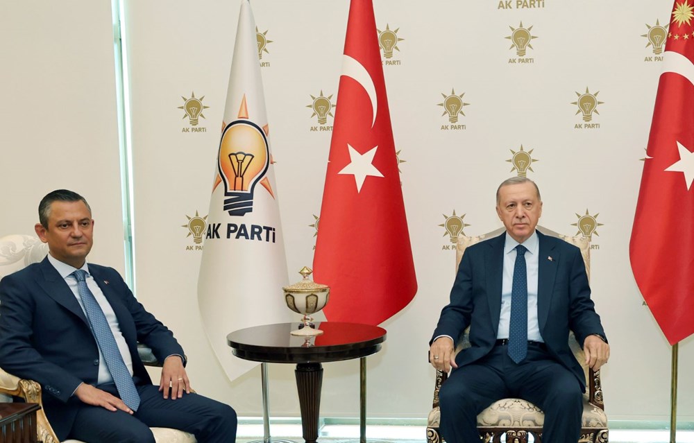 Cumhurbaşkanı Erdoğan ile CHP lideri Özgür Özel görüşmesi sona erdi - 10