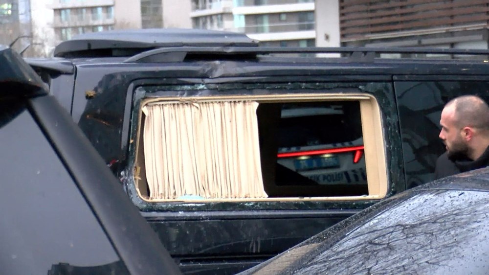 Bakırköy’de 5 aracın karıştığı kaza: Cip sürücüsü gözaltında - 4