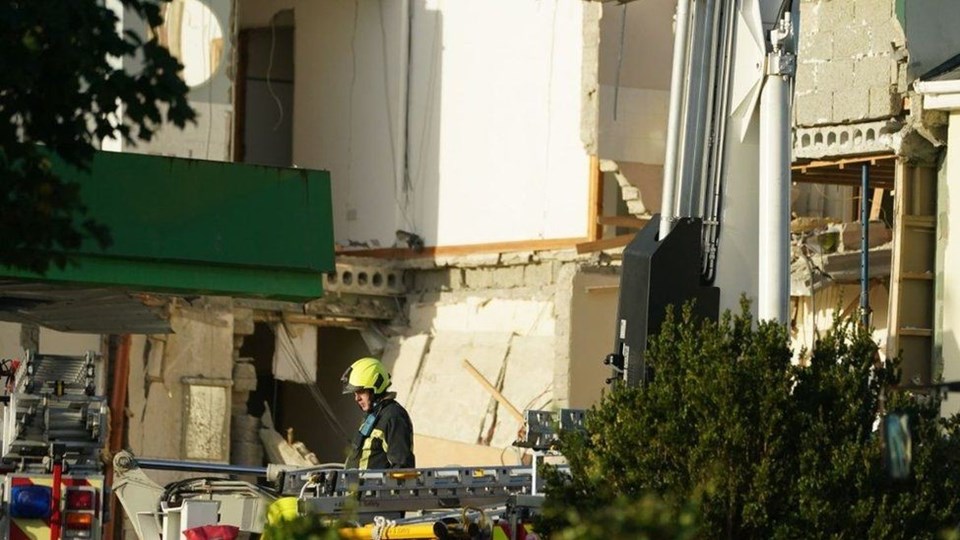 İrlanda'da akaryakıt istasyonunda meydana gelen patlamada 7 kişi öldü - 1