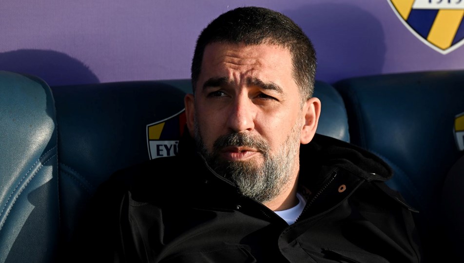 Eyüpspor, Arda Turan sonrası yeni teknik direktörünü açıkladı
