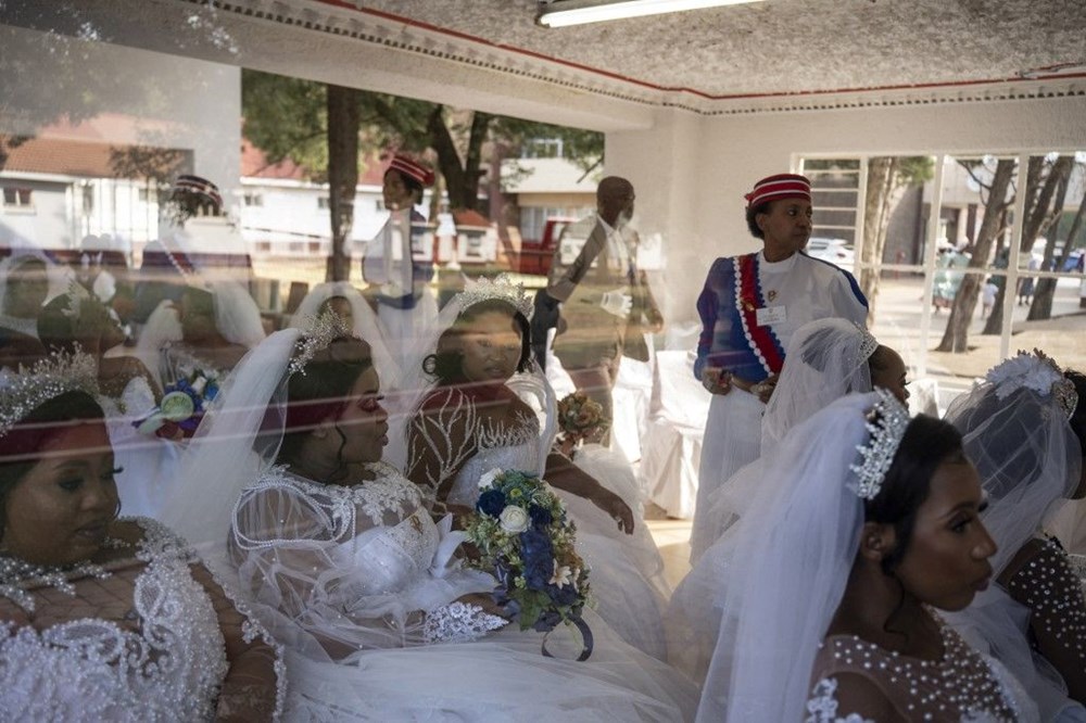 Güney Afrika'da yüzlerce gelin aynı anda evlendi - 9