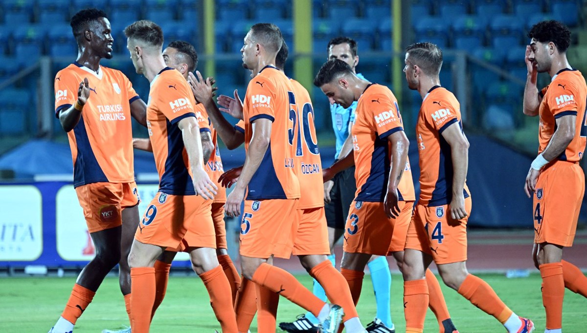 Başakşehir kolay turladı: Rakibi belli oldu Başakşehir kolay turladı: Rakibi belli oldu