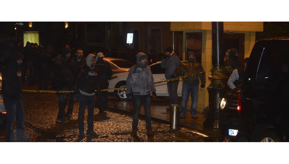 İstanbul Sultanahmet'te canlı bomba saldırısı: 1 şehit