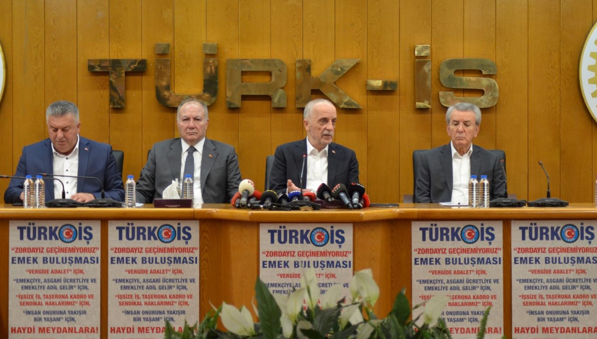 İşçilerden kritik asgari ücret zirvesi İşçilerden kritik asgari ücret zirvesi