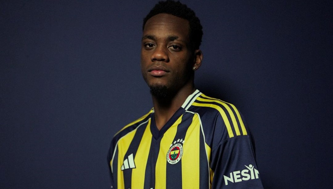 Jhon Duran'ın Fenerbahçe'yi seçme nedenini canlı yayında açıkladı