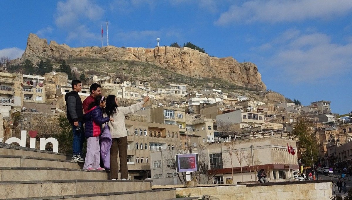 Mardin 2023 yılında 2 milyon 650 bin turist ağırladı Mardin 2023 yılında 2 milyon 650 bin turist ağırladı