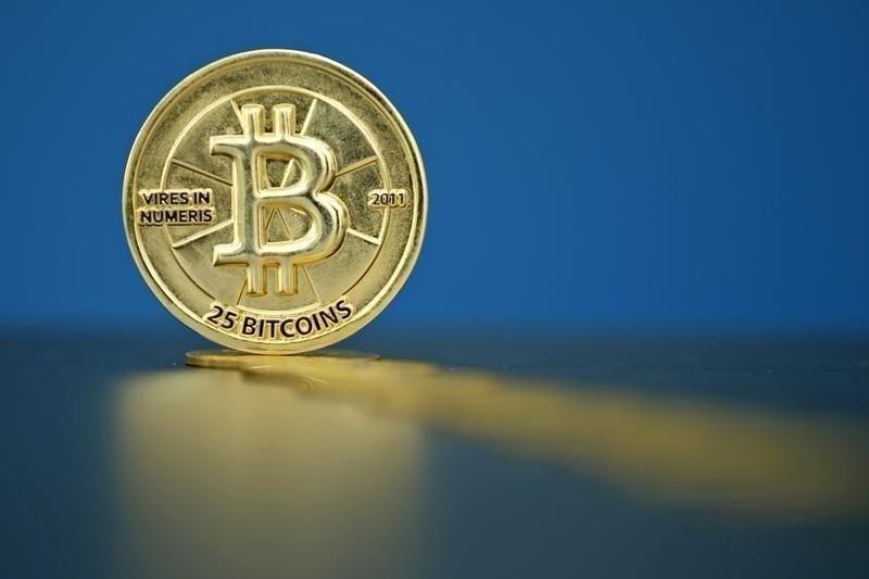 Valiutos keitimo pajamos bitcoin brokeris: Lietuvoje į suma bitcoin