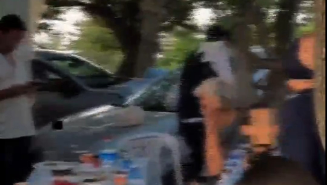 Düğünde ateş açıp sosyal medyadan paylaştılar