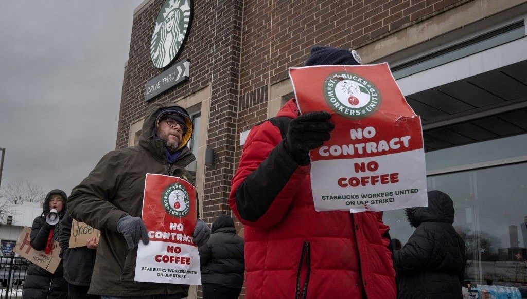 Sözleşme yoksa kahve de yok! Starbucks işlerinin grevi şehir şehir yayılıyor