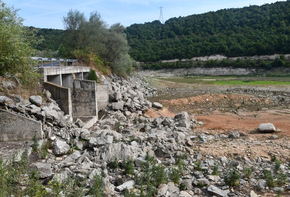 İstanbul’daki barajlarda son yılların en düşük seviyesi görüldü | “Ciddi sonuçlar doğurabilecek bir yöne gidiyor” - 3