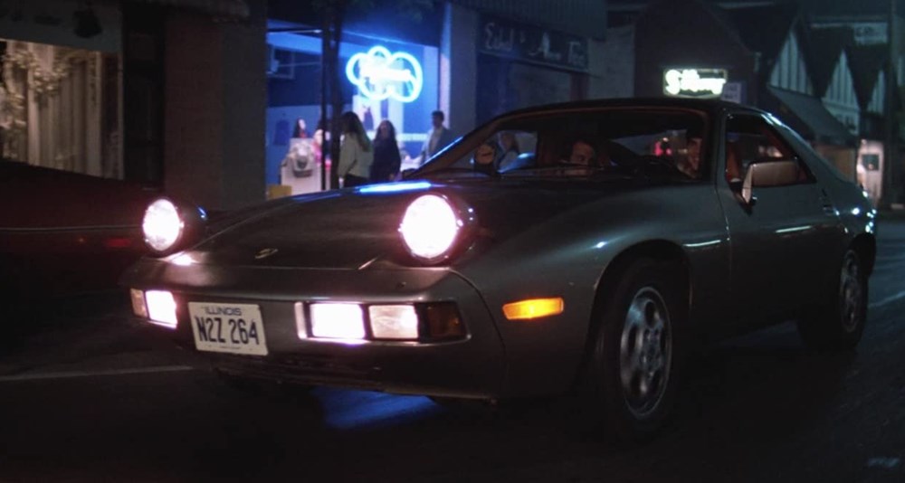 Mobil dalam film Risky Business terjual 47 kali lipat nilainya - 1