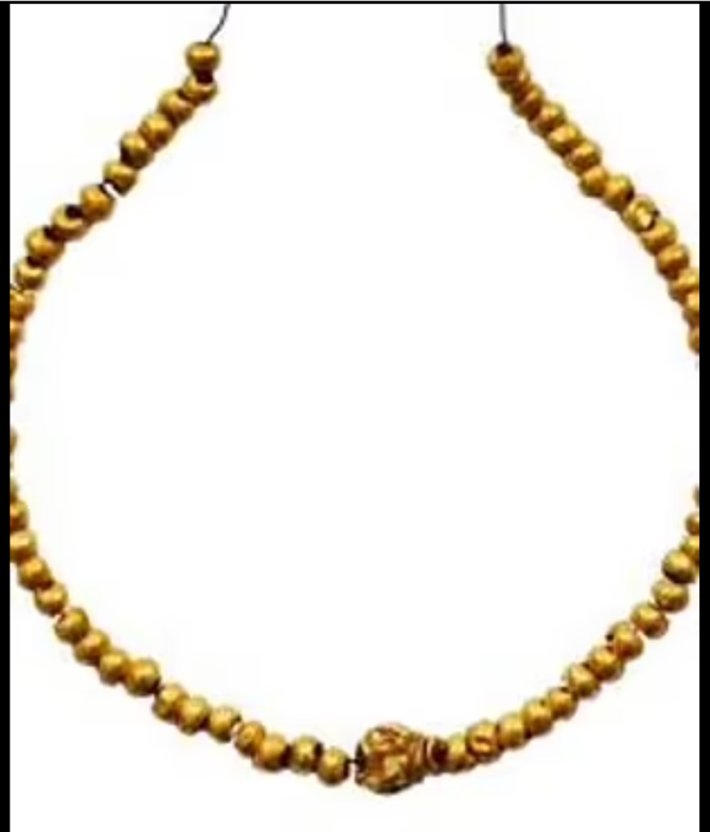 Güney Kıbrıs’ta Mısır Kraliçesi Nefertiti dönemine ait paha biçilemez altın hazine bulundu - 3