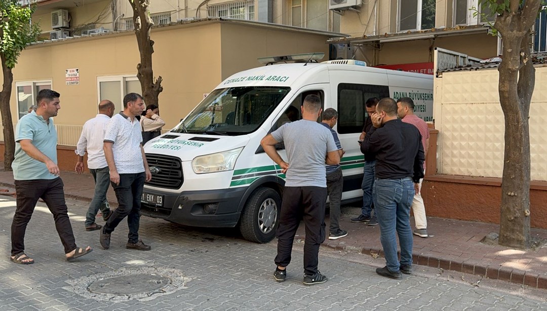 Adana'da su kuyusunda ölen 2 kişinin cesedi ailelerine teslim edildi