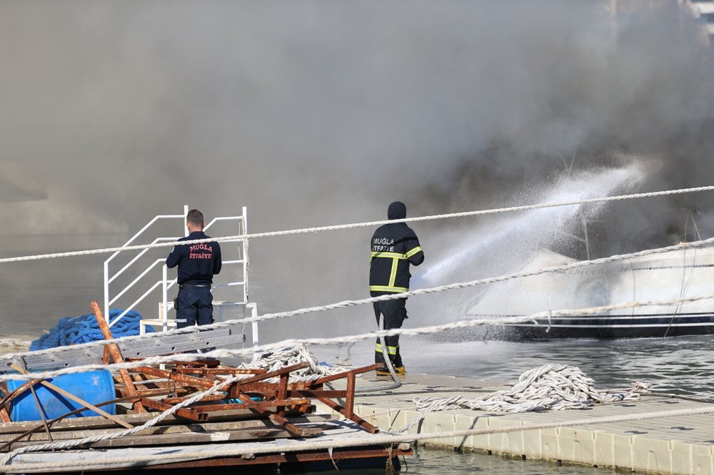 Fethiye'de tekneler alev alev yandı 77 NShKQO8n0EKpZyhUV7y sA